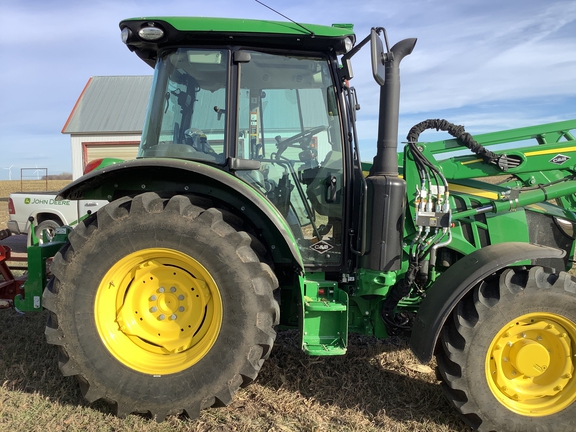 2022 John Deere 5115M Tractor