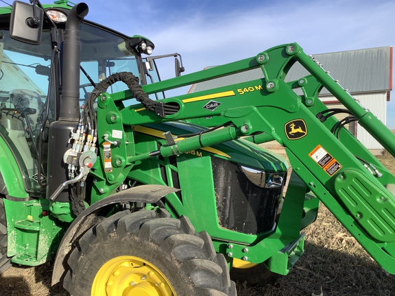 2022 John Deere 5115M Tractor