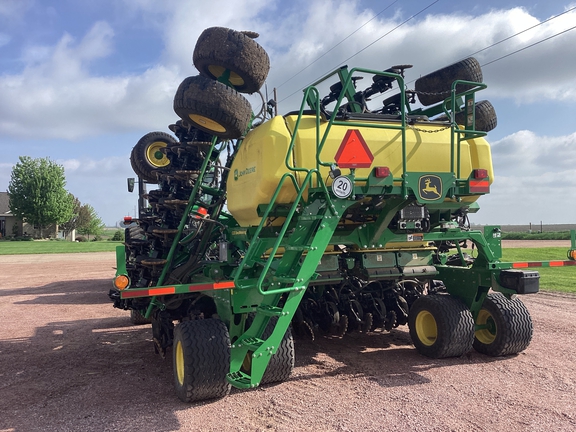 2024 John Deere N540C Air Seeder