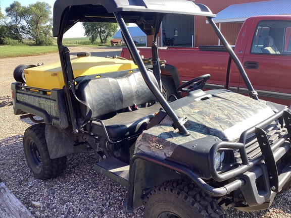 2013 John Deere XUV 825I CAMO ATV