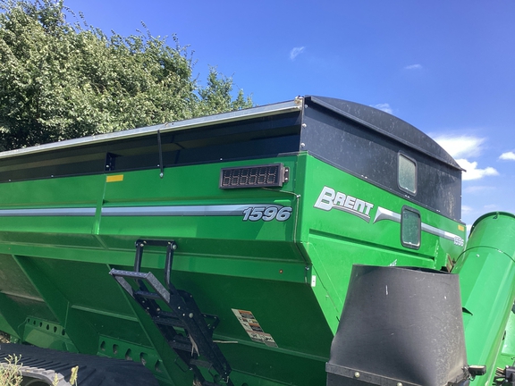 2023 Brent 1596 Grain Cart