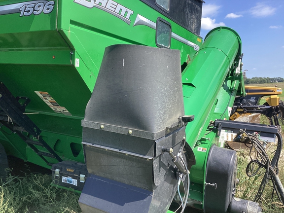 2023 Brent 1596 Grain Cart