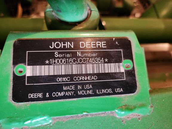 2012 John Deere 616C Header Corn Head