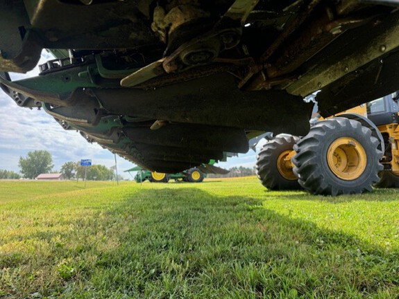 2012 John Deere 616C Header Corn Head