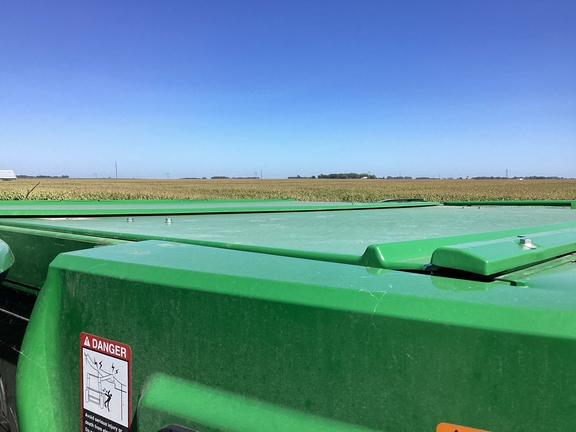 2021 John Deere S780 Combine