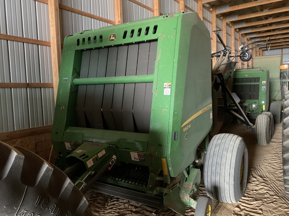 2022 John Deere 560M Baler/Round