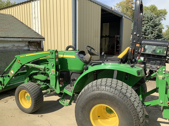 2022 John Deere 4052R Tractor Compact