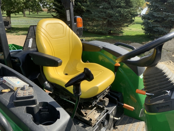 2022 John Deere 4052R Tractor Compact