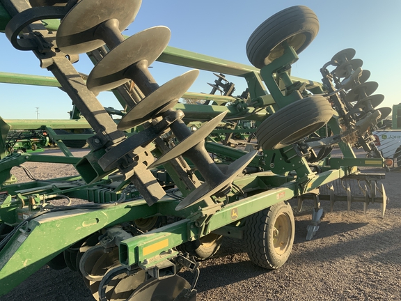 2014 John Deere 2720 Disk Ripper