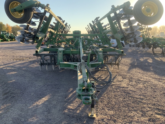 2014 John Deere 2720 Disk Ripper