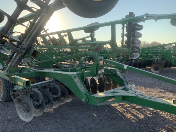 2014 John Deere 2720 Disk Ripper