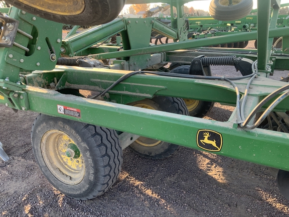 2014 John Deere 2720 Disk Ripper