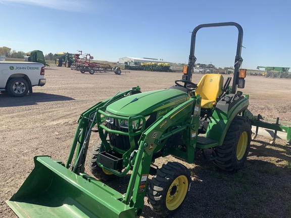 2024 John Deere 2032R Tractor Compact