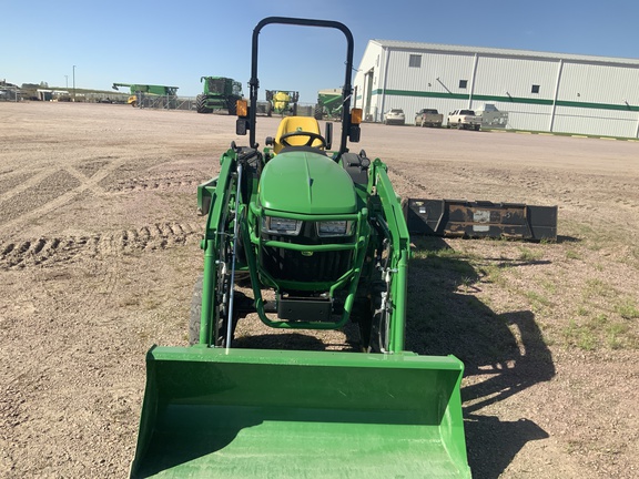 2024 John Deere 2032R Tractor Compact