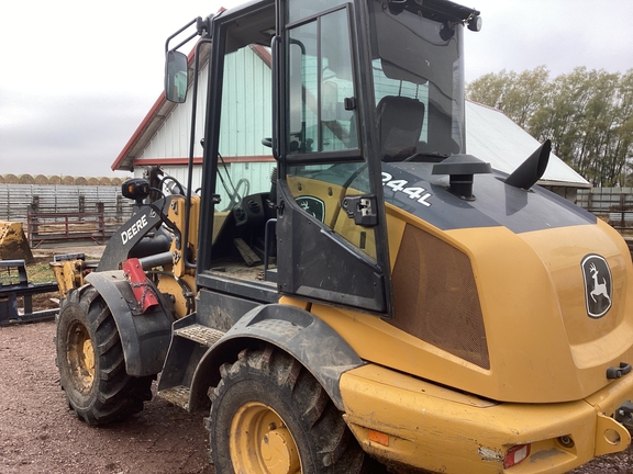 2020 John Deere 244L Compact Utility Loader