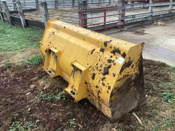 2020 John Deere 244L Compact Utility Loader