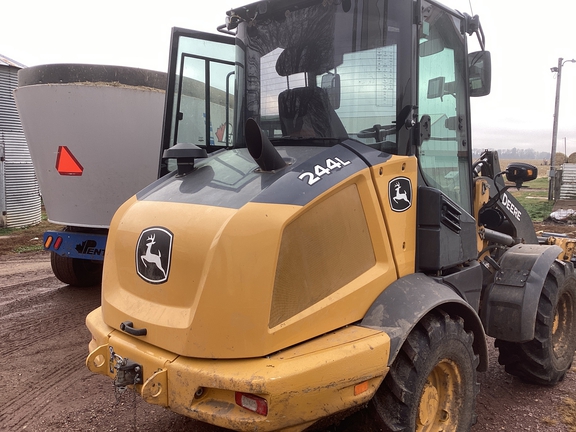 2020 John Deere 244L Compact Utility Loader