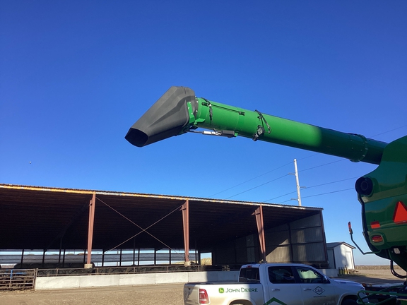 2024 John Deere S780 Combine