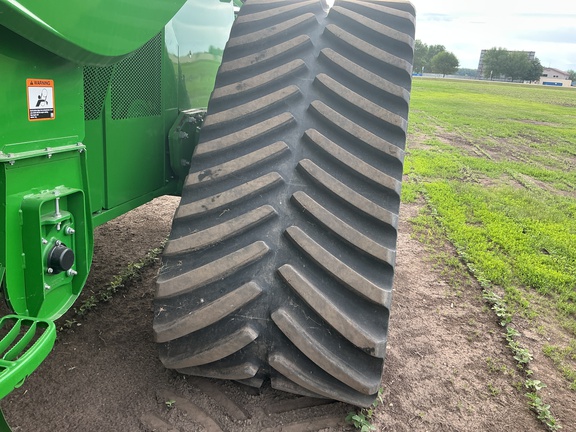 2024 John Deere S780 Combine