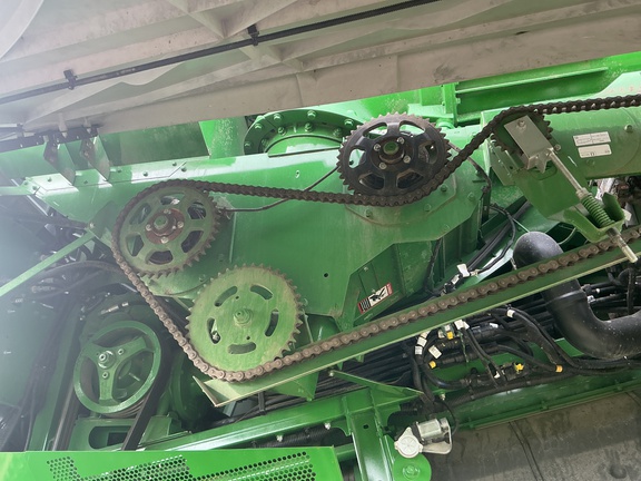 2024 John Deere S780 Combine