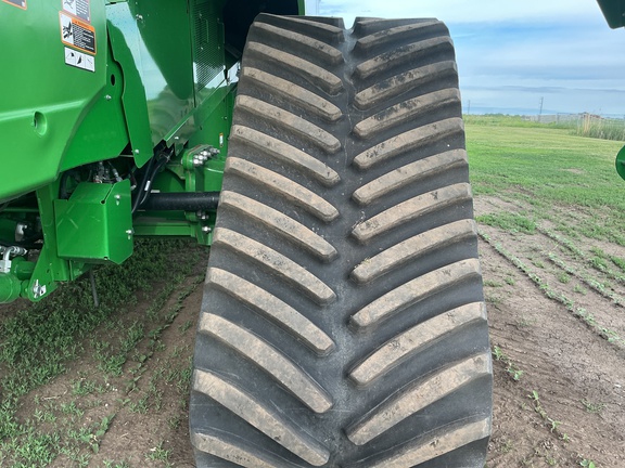 2024 John Deere S780 Combine