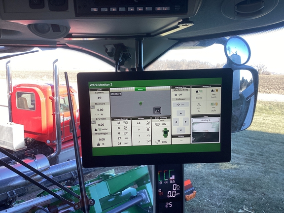 2024 John Deere S780 Combine