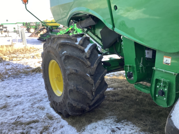 2024 John Deere S780 Combine