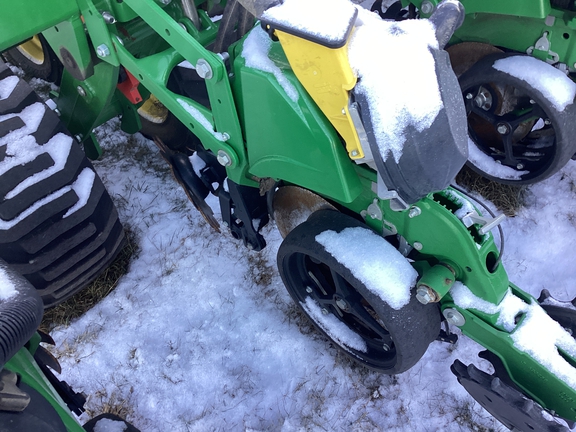 2024 John Deere DB60 Planter