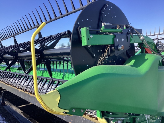 2024 John Deere RD40F Header Combine