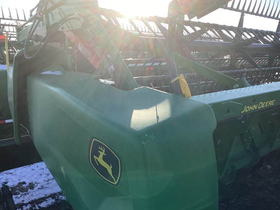 2024 John Deere RD40F Header Combine