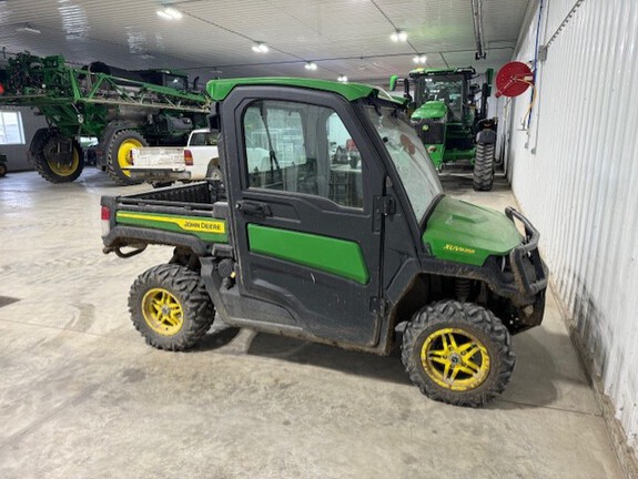 2022 John Deere XUV 835R ATV