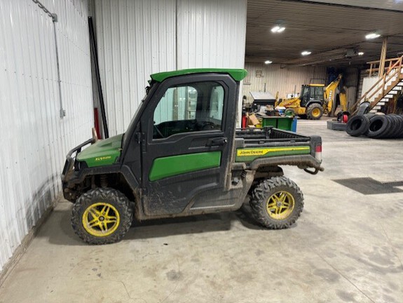 2022 John Deere XUV 835R ATV