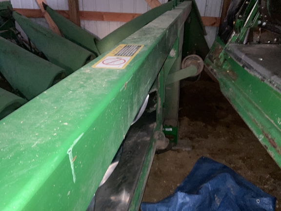 2009 John Deere 608C StalkMaster Header Corn Head