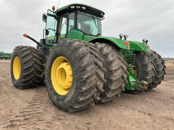 2014 John Deere 9510R Tractor 4WD