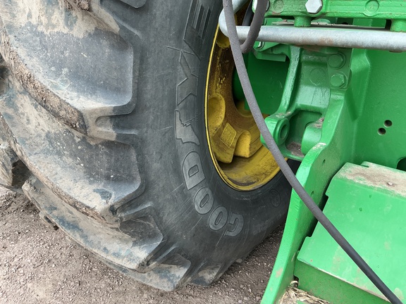 2014 John Deere 9510R Tractor 4WD