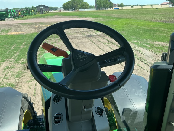 2024 John Deere 7R 350 Tractor