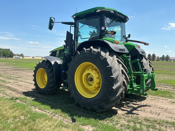 2024 John Deere 7R 350 Tractor