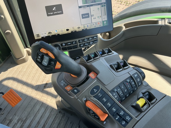 2024 John Deere 7R 350 Tractor