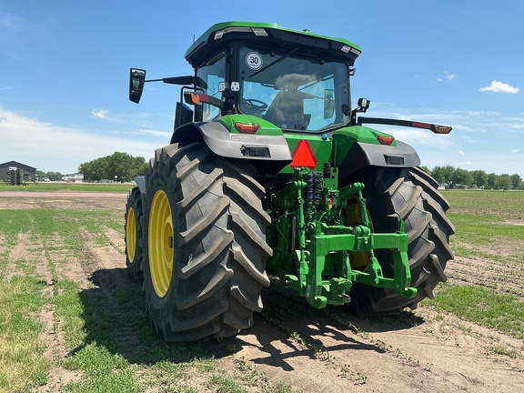 2024 John Deere 7R 350 Tractor