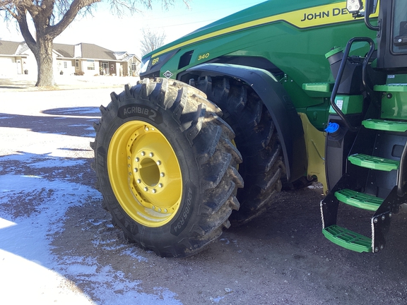 2024 John Deere 8R 340 Tractor