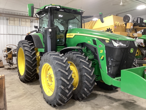 2024 John Deere 8R 370 Tractor