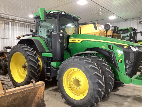 2024 John Deere 8R 370 Tractor