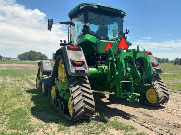 2024 John Deere 8RX 370 Tractor Rubber Track