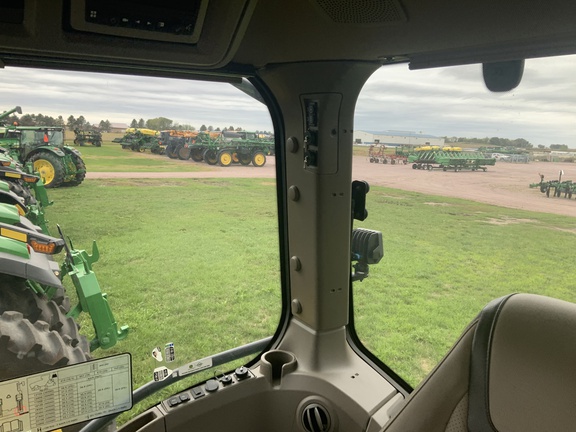 2024 John Deere 8RX 370 Tractor Rubber Track