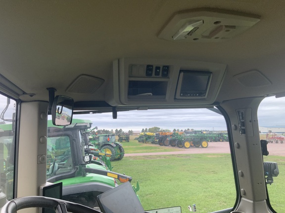 2024 John Deere 8RX 370 Tractor Rubber Track