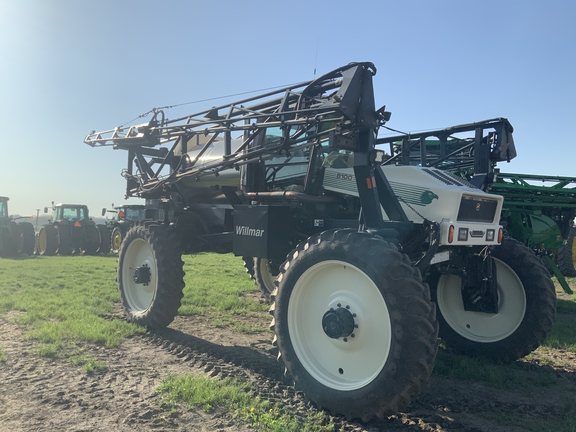 Misc 8100 Sprayer/High Clearance