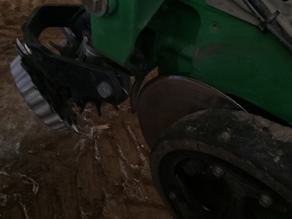 2011 John Deere DB90 Planter