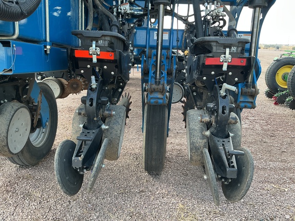 2014 Kinze 4900 Planter