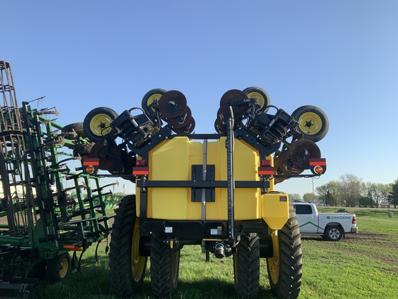 2024 Fast Distributing A2660 Applicator