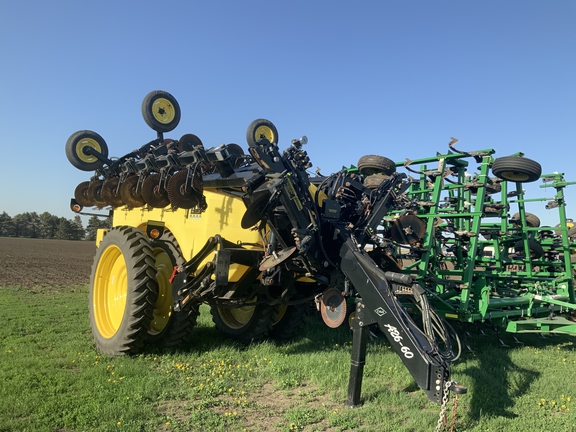 2024 Fast Distributing A2660 Applicator